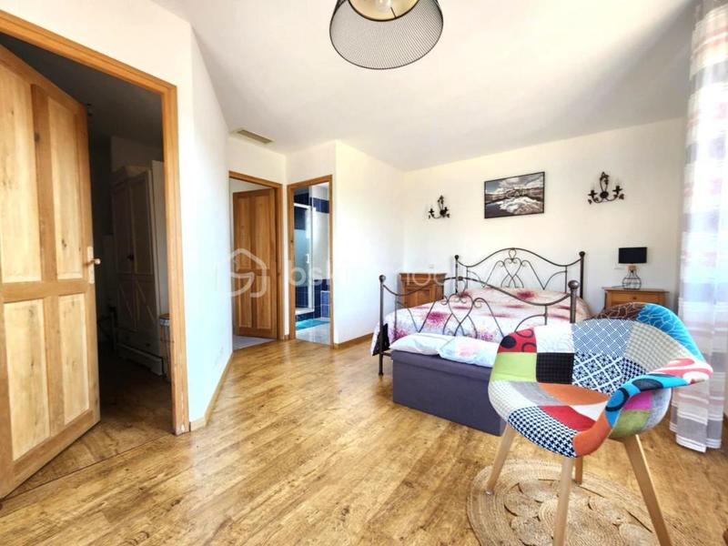 Villa - 179 m² - 5 pièces