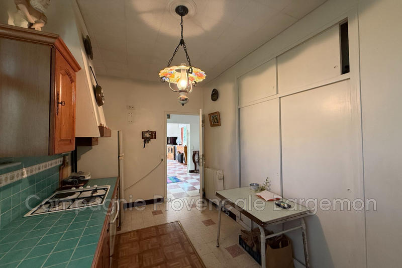 Maison - 92 m² - 1 pièce