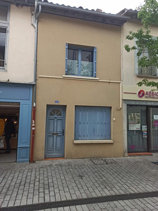 Maison traditionnelle - 64 m² - 4 pièces