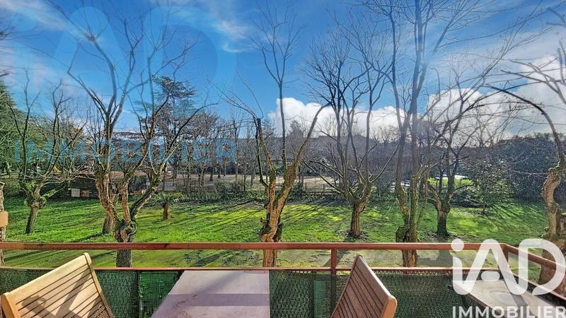 Appartement - 70 m² - 4 pièces