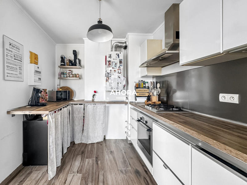 Appartement - 64 m² - 3 pièces