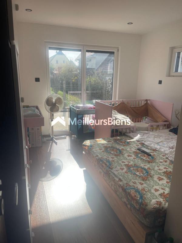 Maison - 137 m² - 5 pièces