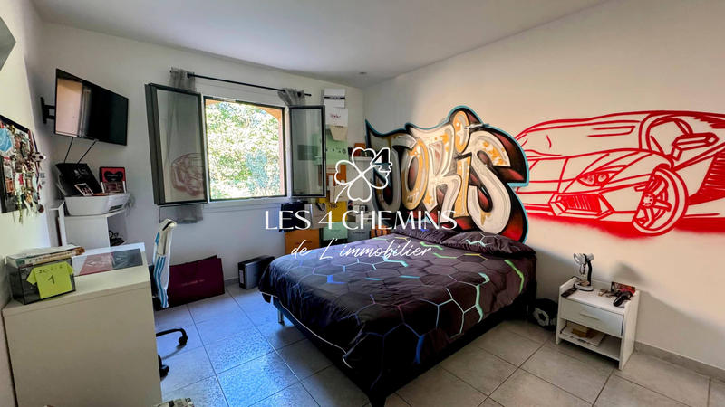 Villa - 140 m² - 4 pièces