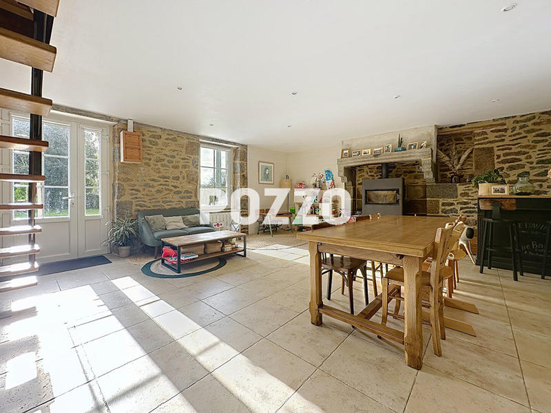 Maison - 176 m² - 6 pièces