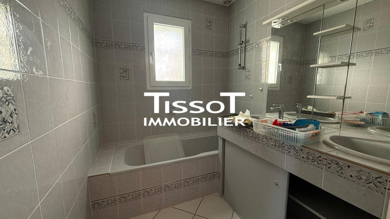 Villa - 146 m² - 5 pièces