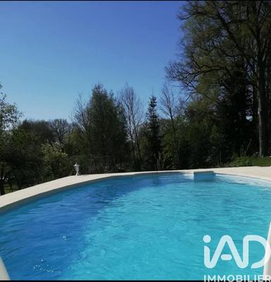 Maison - 146 m² - 7 pièces