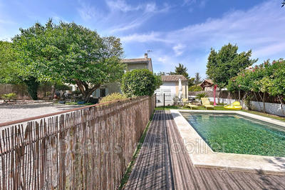 Mas - 150 m² - 7 pièces