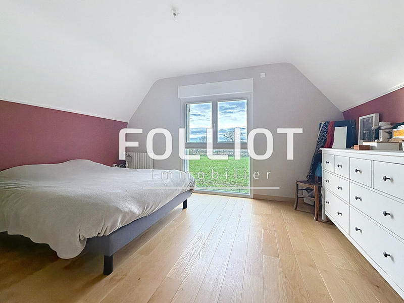 Maison - 158 m² - 8 pièces