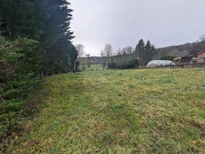 Terrain constructible - 1 052 m²