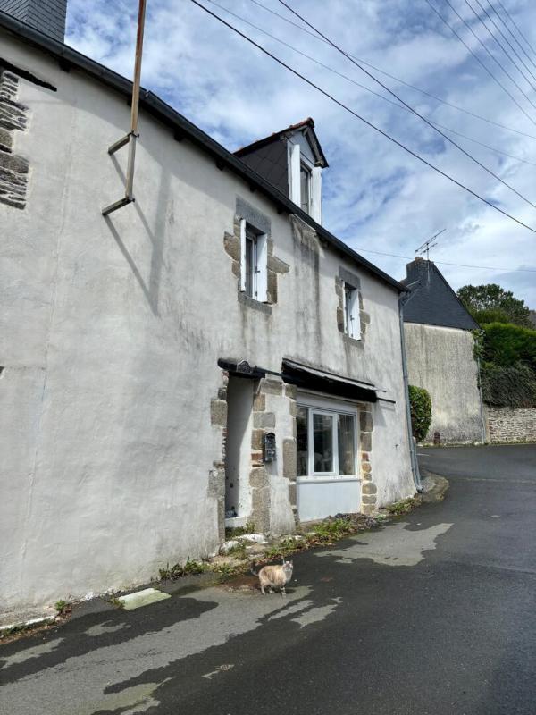 Maison - 180 m² - 7 pièces