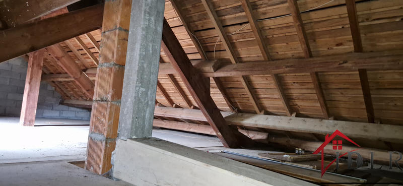 Maison de village - 228 m² - 8 pièces