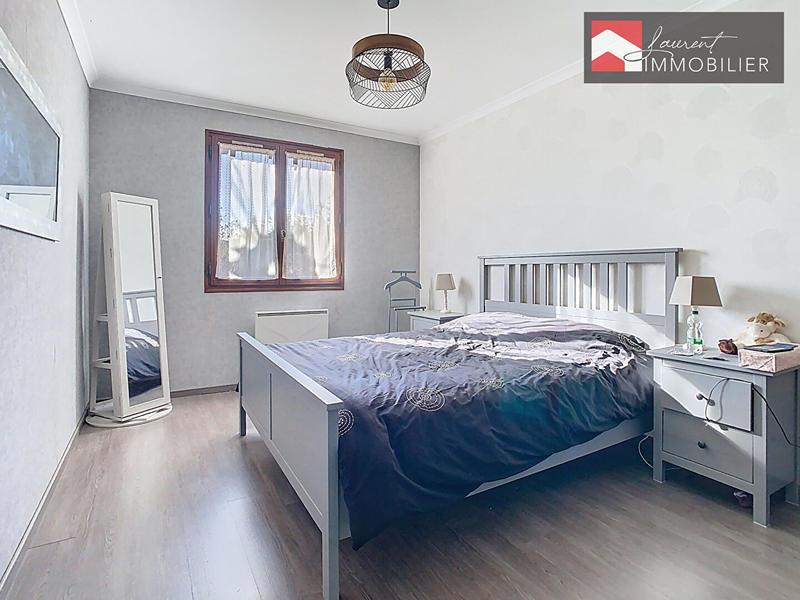 Maison - 174 m² - 7 pièces