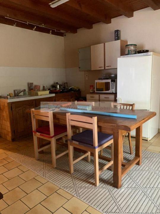 Pavillon - 135 m² - 7 pièces