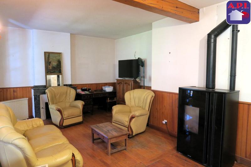 Maison - 128 m² - 7 pièces