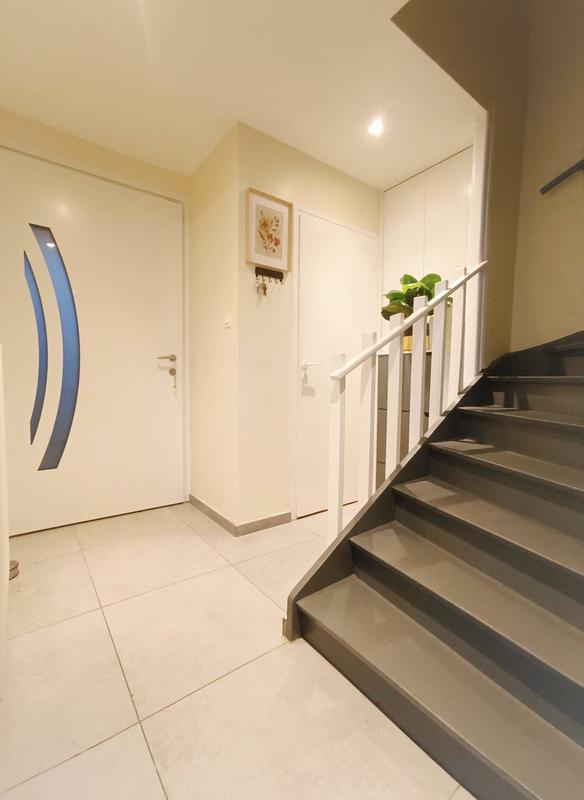 Maison - 81 m² - 5 pièces