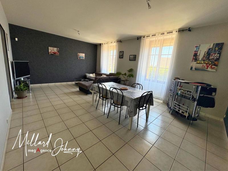 Maison de campagne - 220 m² - 8 pièces