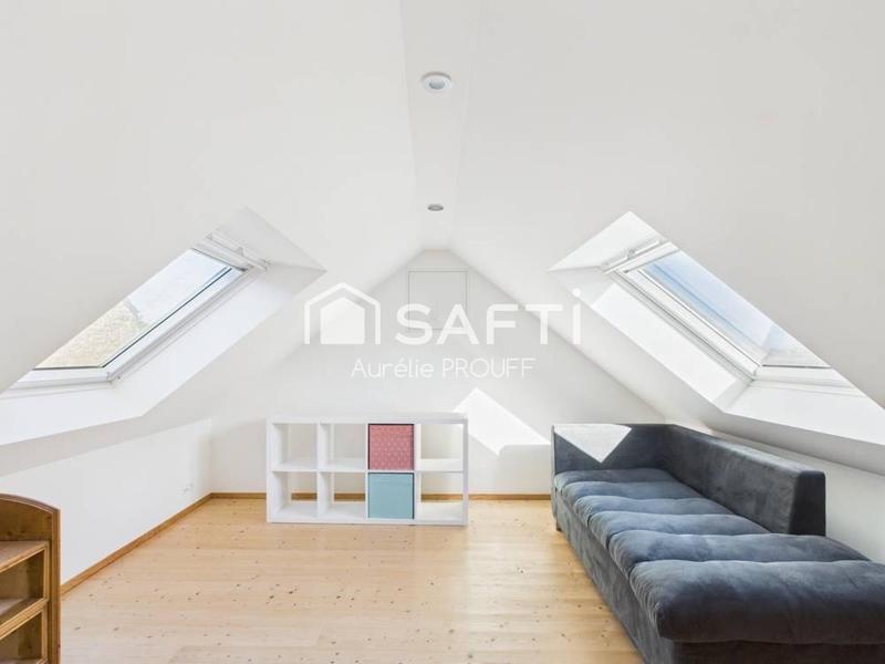 Maison - 200 m² - 7 pièces