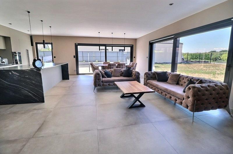 Maison contemporaine - 152 m² - 5 pièces