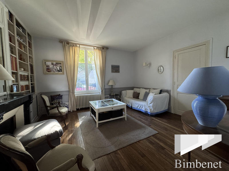 Maison - 172 m² - 8 pièces