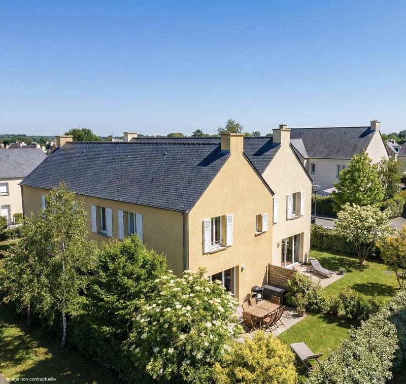 Maison traditionnelle - 86 m² - 4 pièces