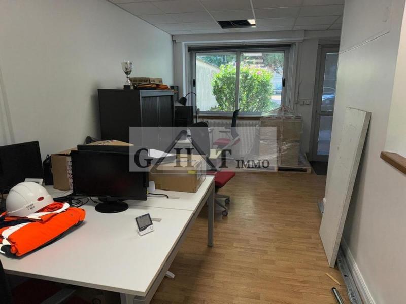 Local commercial - 152 m²