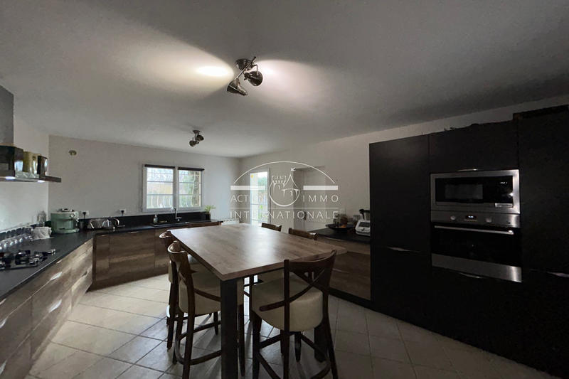 Villa - 120 m² - 5 pièces