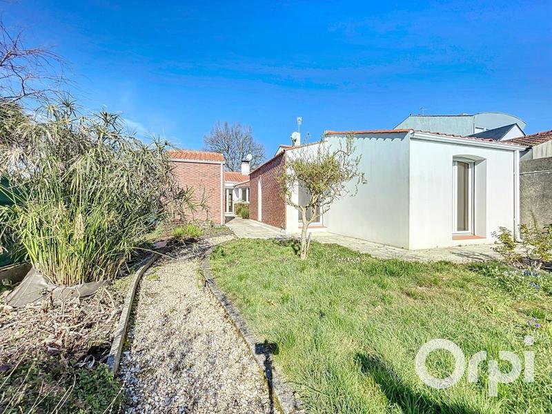 Maison - 104 m² - 5 pièces