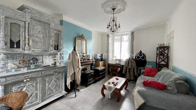 Maison de village - 140 m² - 7 pièces