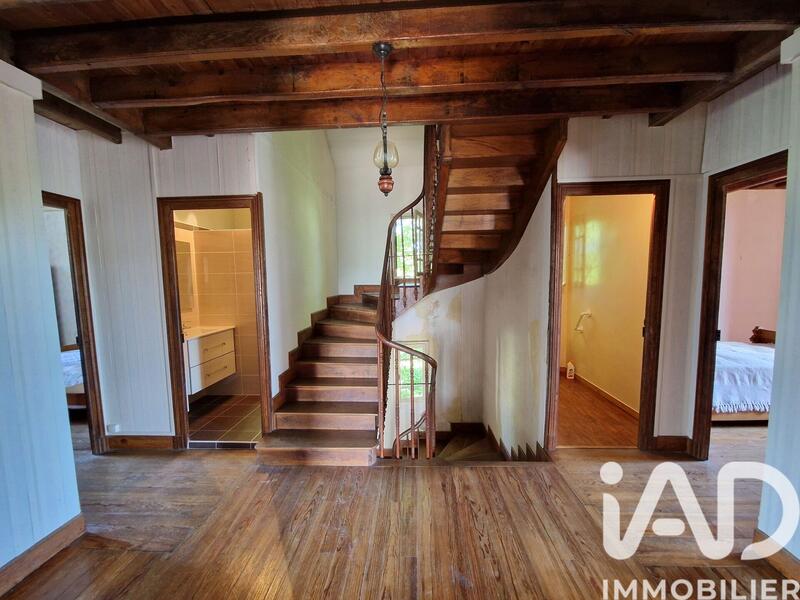 Ferme - 240 m² - 8 pièces