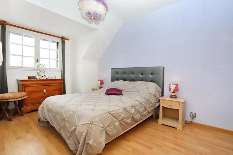 Maison - 137 m² - 5 pièces