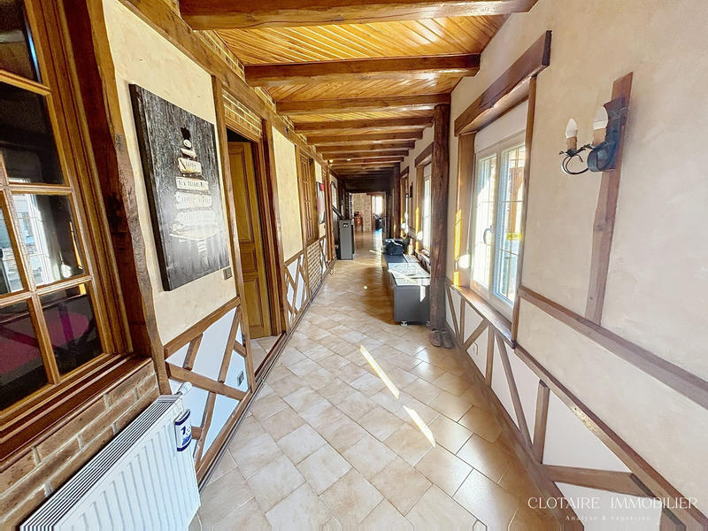 Maison ancienne - 200 m² - 6 pièces
