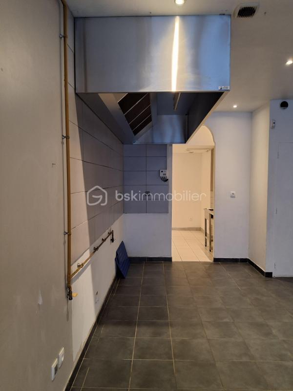 Local commercial - 50 m² - 2 pièces