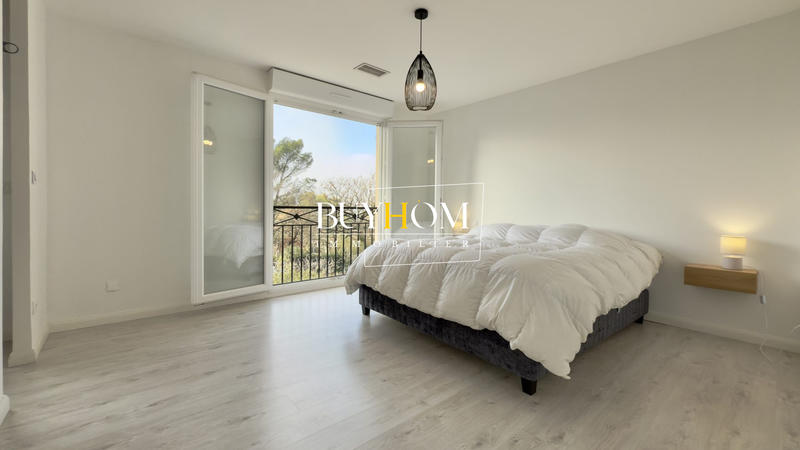 Maison - 177 m² - 5 pièces