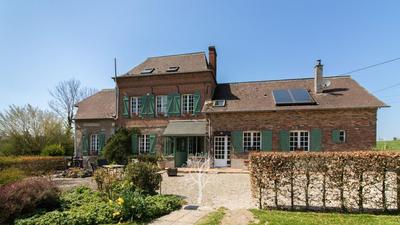 Moulin - 264 m² - 8 pièces