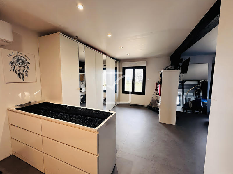 Maison - 135 m² - 7 pièces