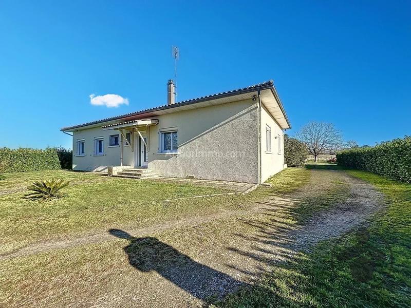 Maison - 140 m² - 5 pièces