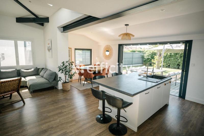 Pavillon - 109 m² - 4 pièces