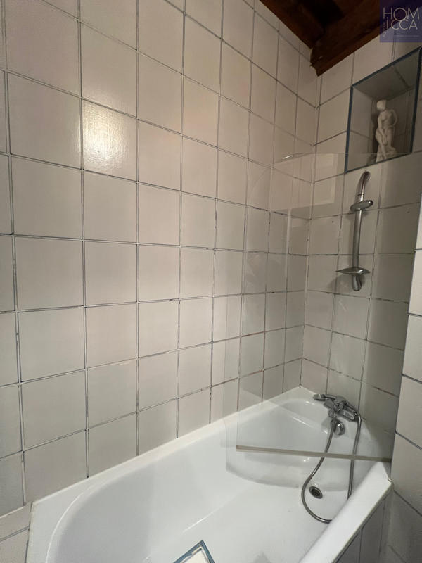 Appartement - 100 m² - 3 pièces