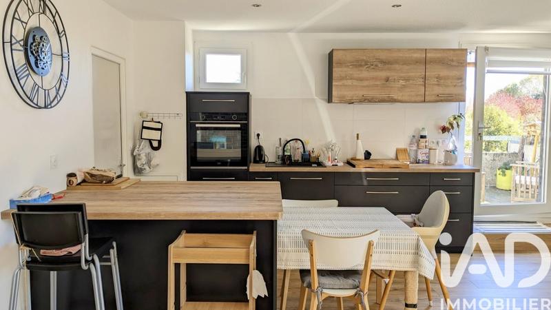 Appartement - 93 m² - 4 pièces