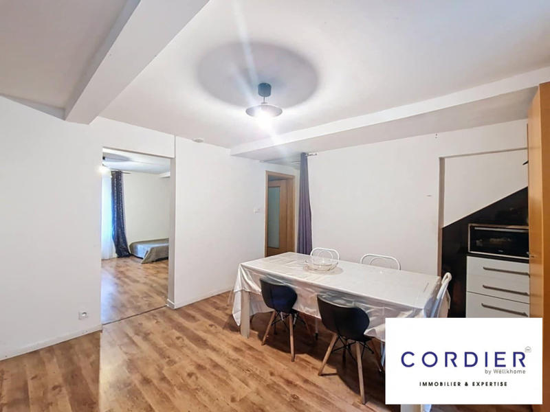 Maison - 149 m² - 5 pièces