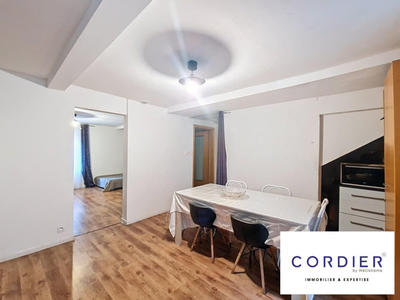 Maison - 149 m² - 5 pièces