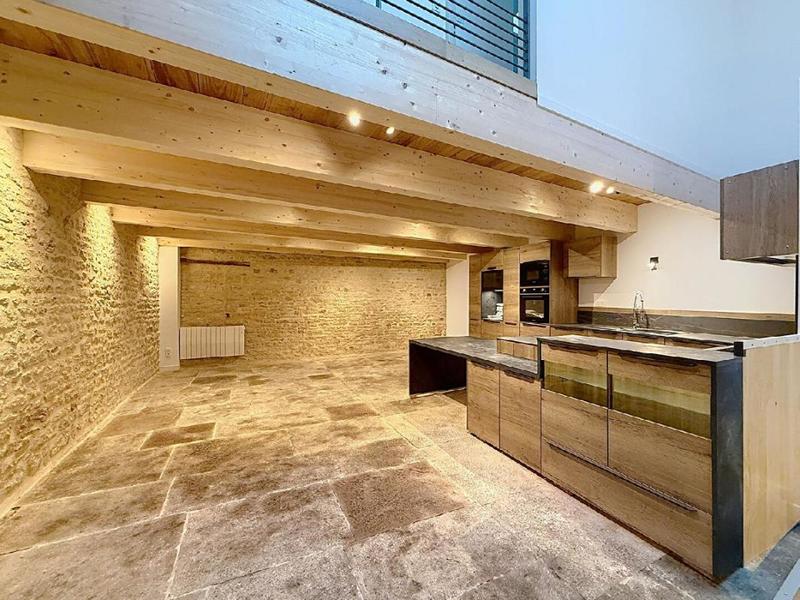 Maison - 200 m² - 5 pièces