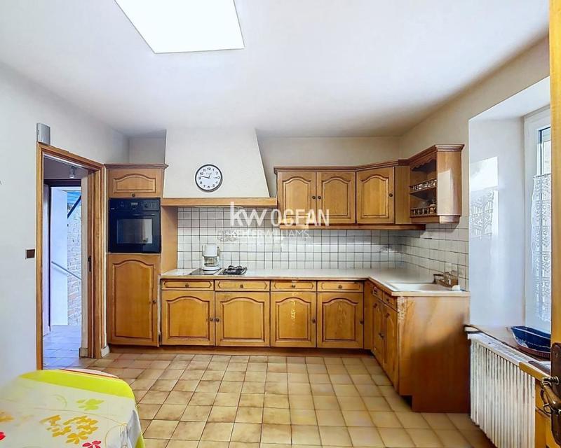 Maison de campagne - 178 m² - 13 pièces