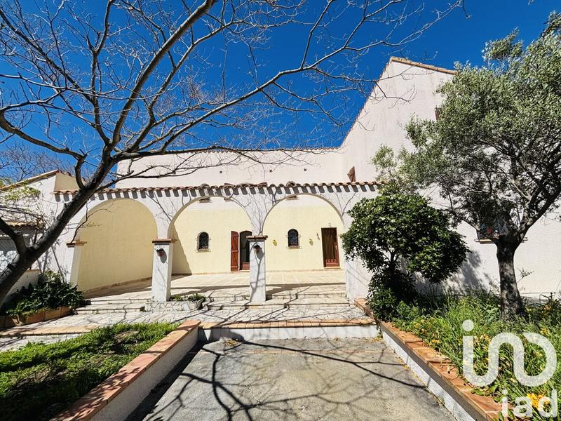 Maison - 205 m² - 7 pièces