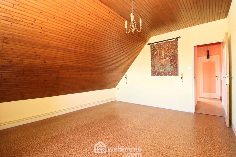 Maison - 143 m² - 7 pièces