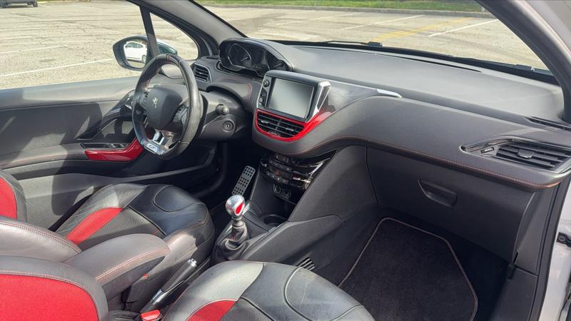Peugeot 208 1.6 Thp 200 Gti