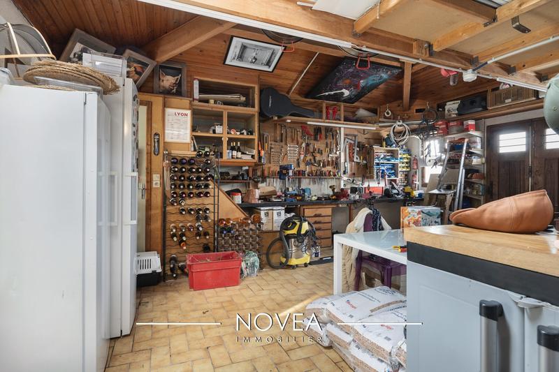 Maison - 185 m² - 5 pièces