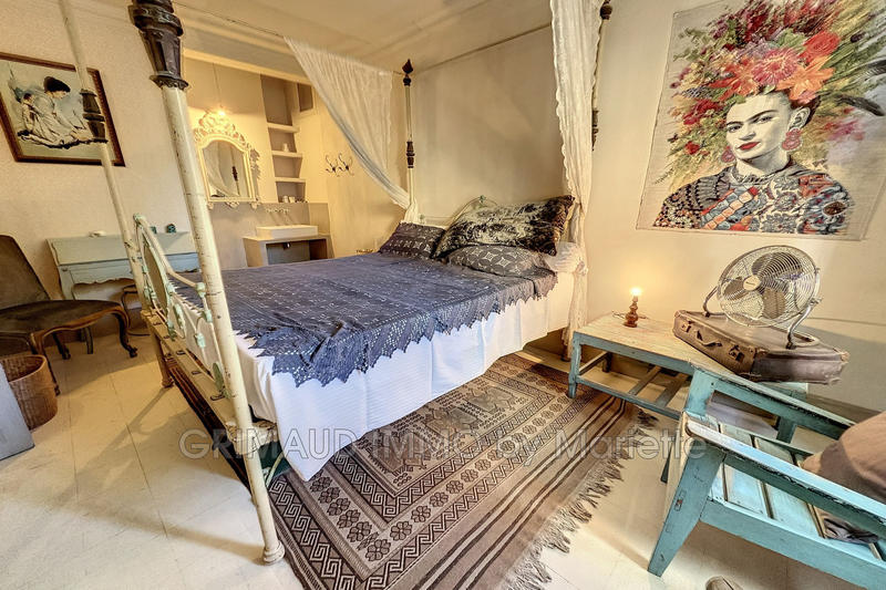 Maison de village - 300 m² - 9 pièces