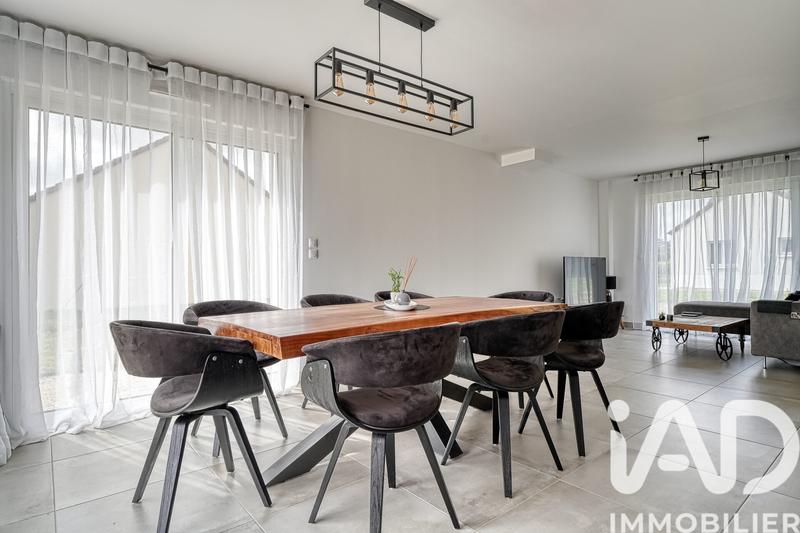 Maison - 132 m² - 6 pièces