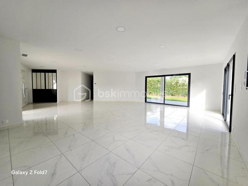 Maison - 144 m² - 5 pièces